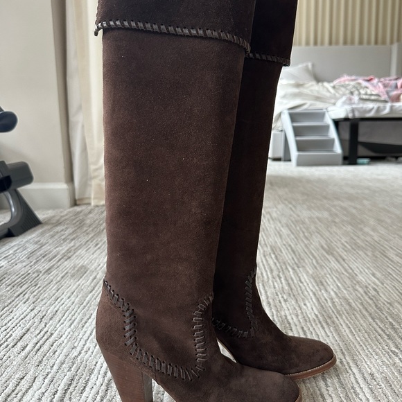 Michael Kors suede boots size 7 - Picture 5 of 6